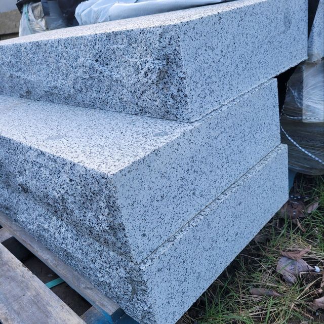 Hardy Island Granite Treads | Morrison Gravel
